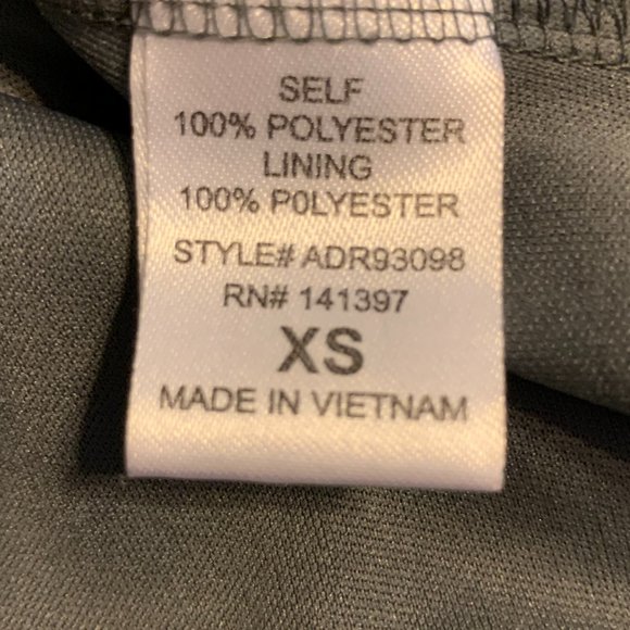 ASTR Cutout Back Long Sleeve Shift Dress - Picture 7 of 7